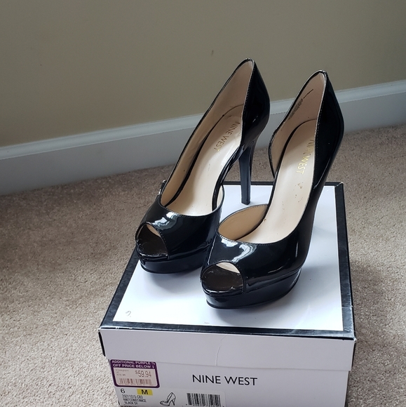 Nine West platform patent black heel - Picture 1 of 7